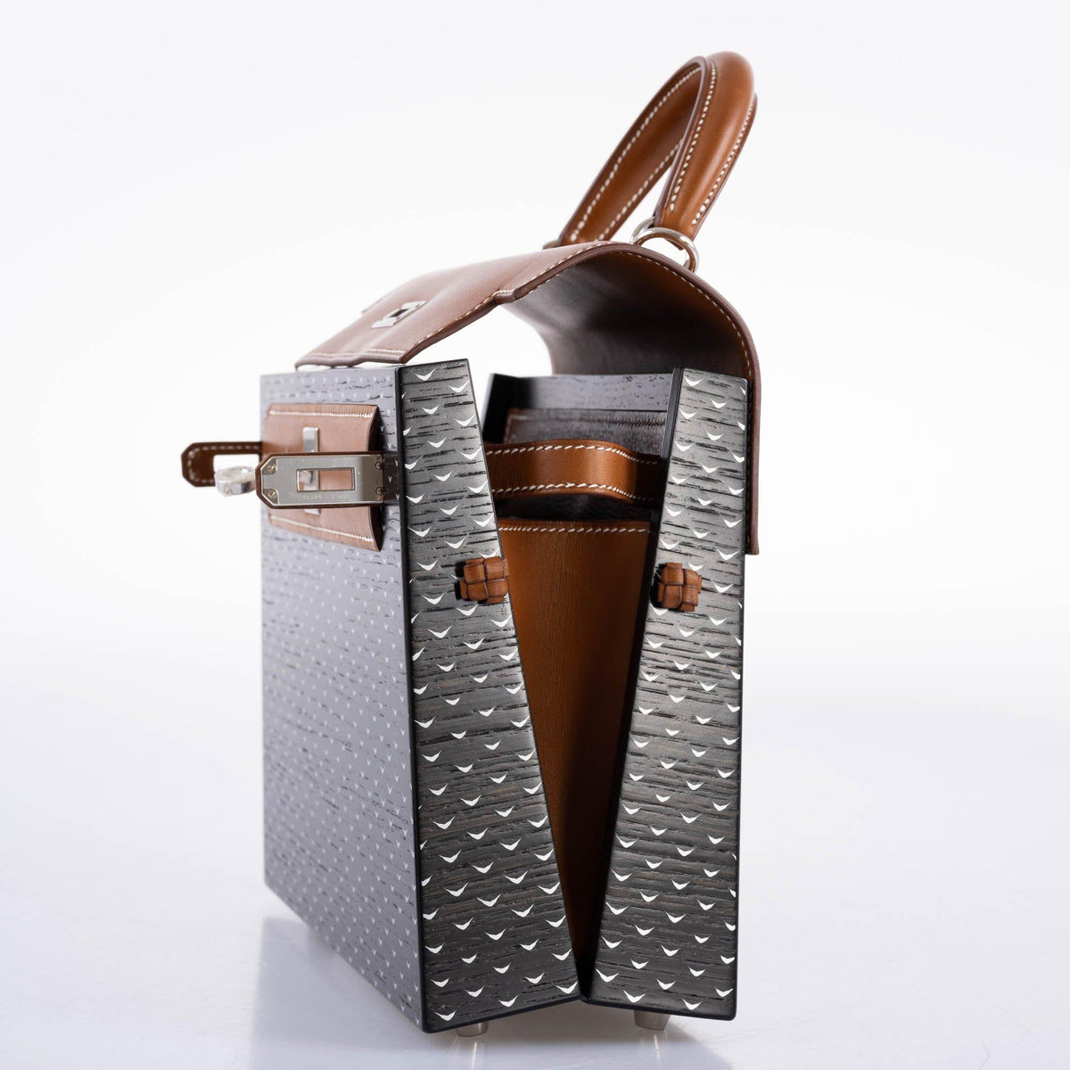 Hermes Kelly Wood 22 Bog Oak, Aluminum & Barenia with Palladium Hardware - 2021, Z - image 7