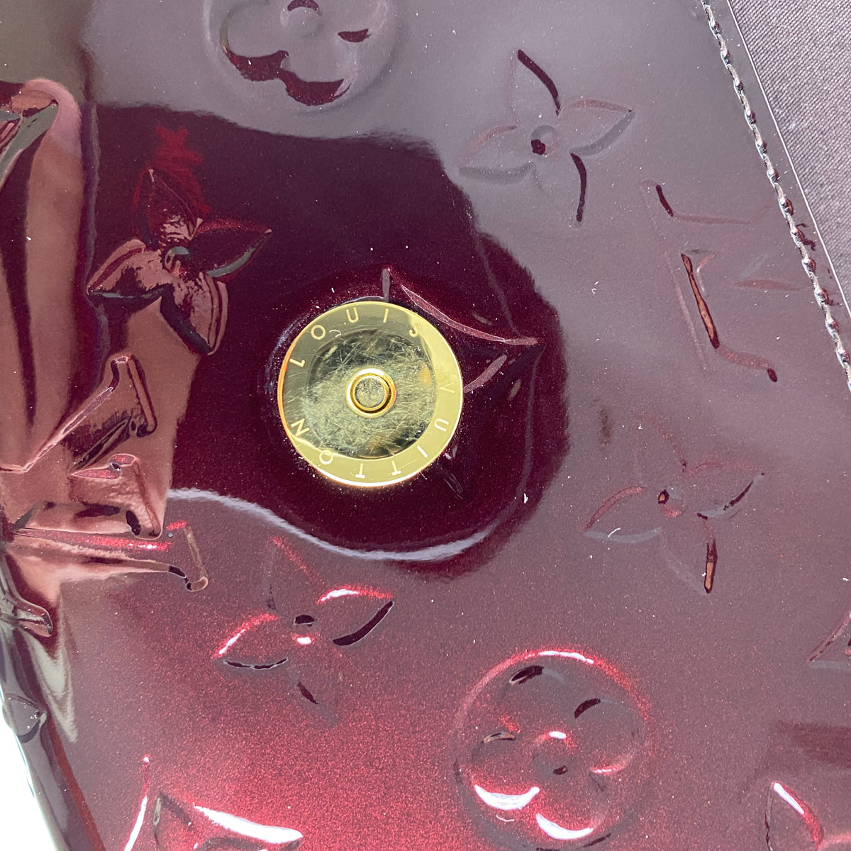 Louis Vuitton Rossmore Vernis Leather Amarante Bag - photo 9