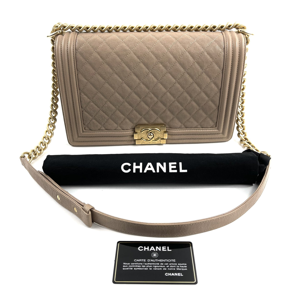 Chanel Large Quilted Caviar Boy Bag - Nude - photo 5