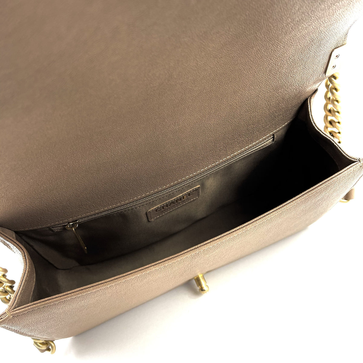 Chanel Large Quilted Caviar Boy Bag - Nude - photo 7