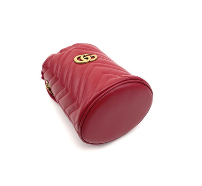 GUCCI Matelasse Mini GG Marmont 2.0 Bucket Bag Red - image 5
