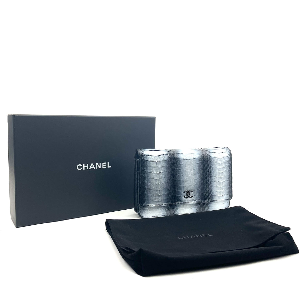 Chanel Python Wallet On Chain - photo 4