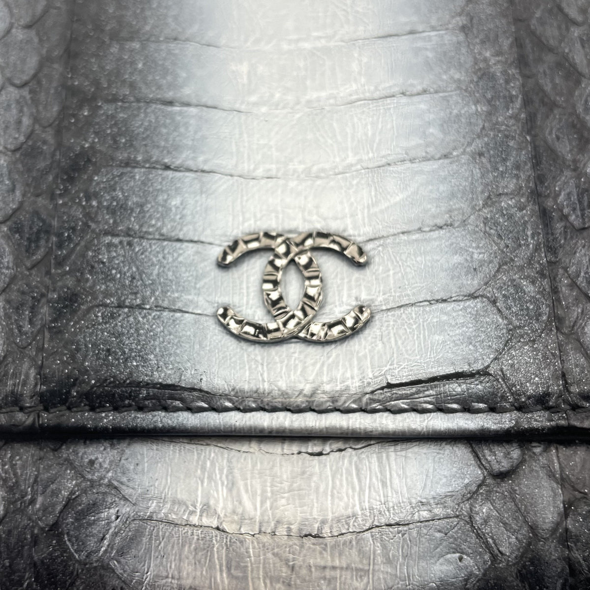 Chanel Python Wallet On Chain - photo 5