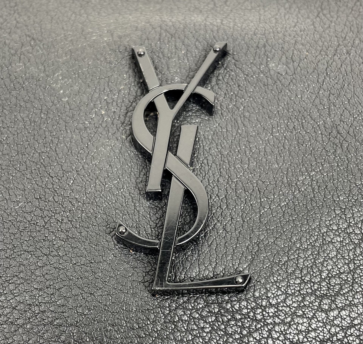 Saint Laurent Small Lou Camera Bag - photo 5