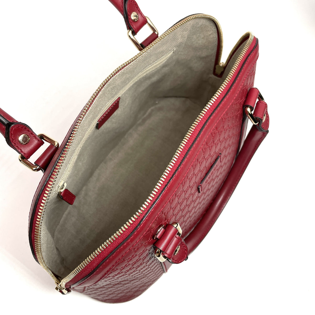 Gucci Microguccissima Medium Dome Bag - photo 6