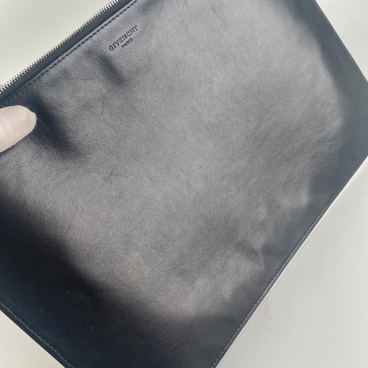 Givenchy Bambi Pouch Black - photo 9