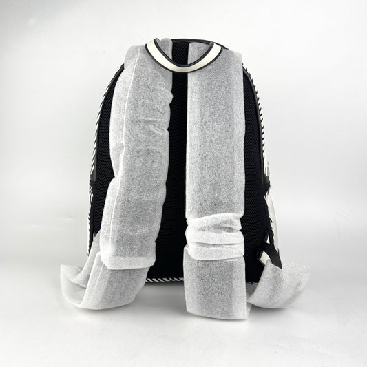 Fendi White Canvas/Leather Backpack - photo 2