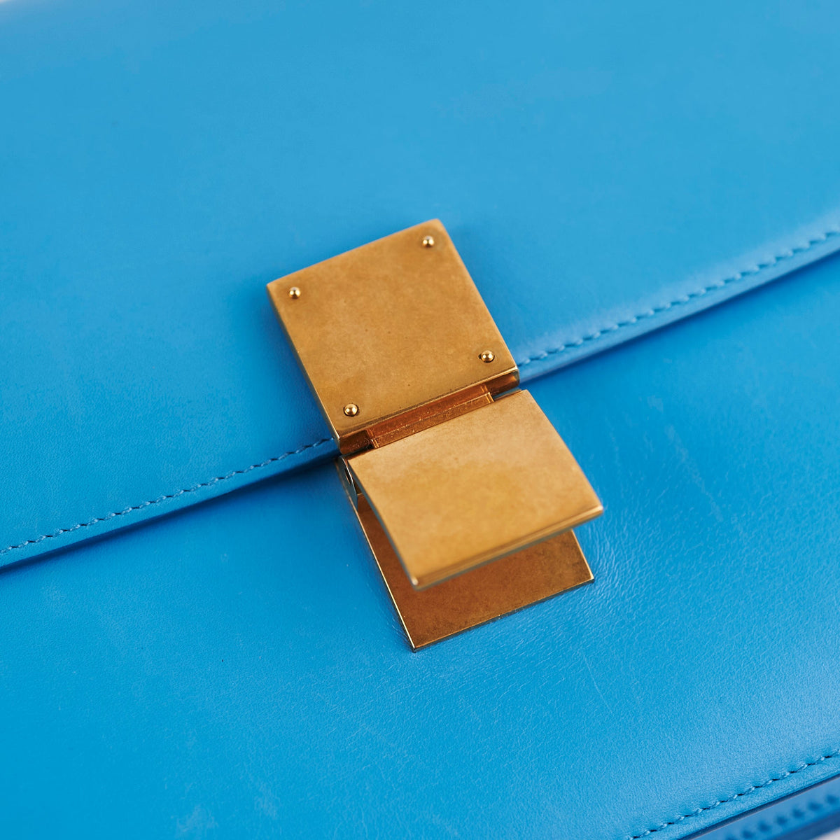 Celine Medium Aqua Blue Box Crossbody Bag - photo 12