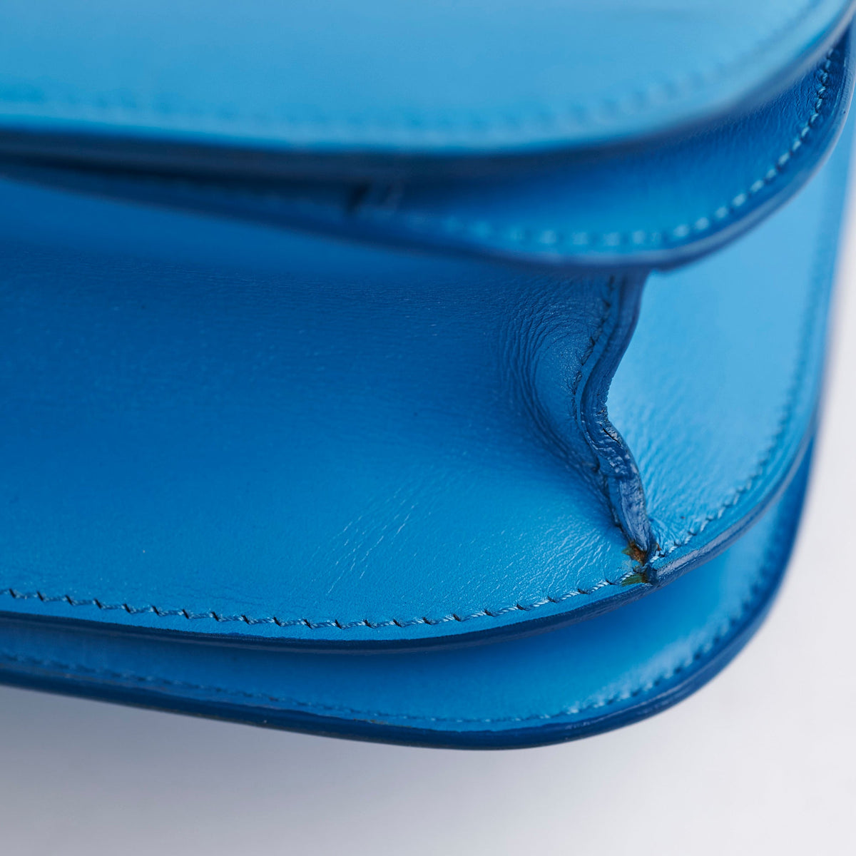 Celine Medium Aqua Blue Box Crossbody Bag - photo 10