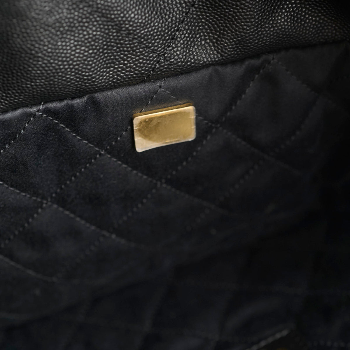 Chanel Caviar Medium 22 Black Microchipped 2024 - photo 11