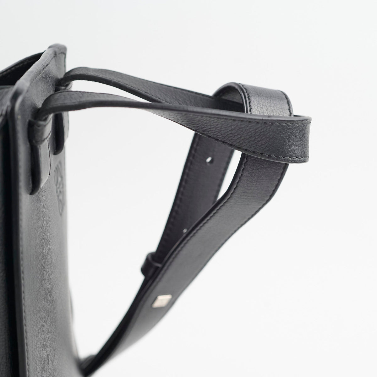 Loewe Hammock Small Black - photo 15