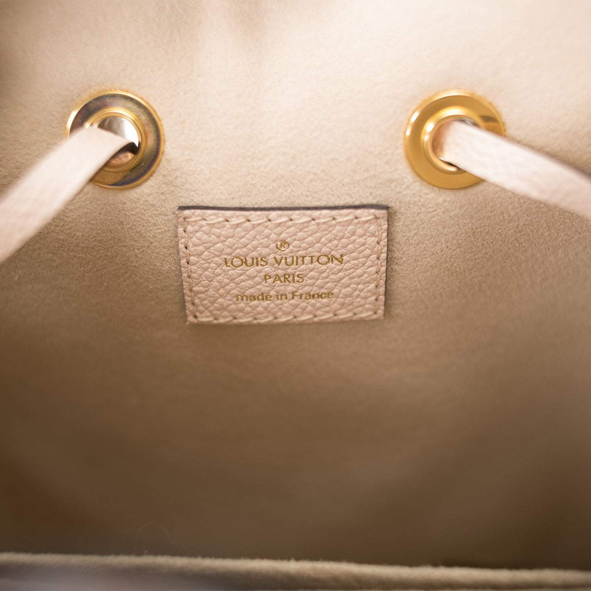Louis Vuitton Creme Saffron By The Pool Empreinte Giant Monogram NeoNoe BB - photo 9