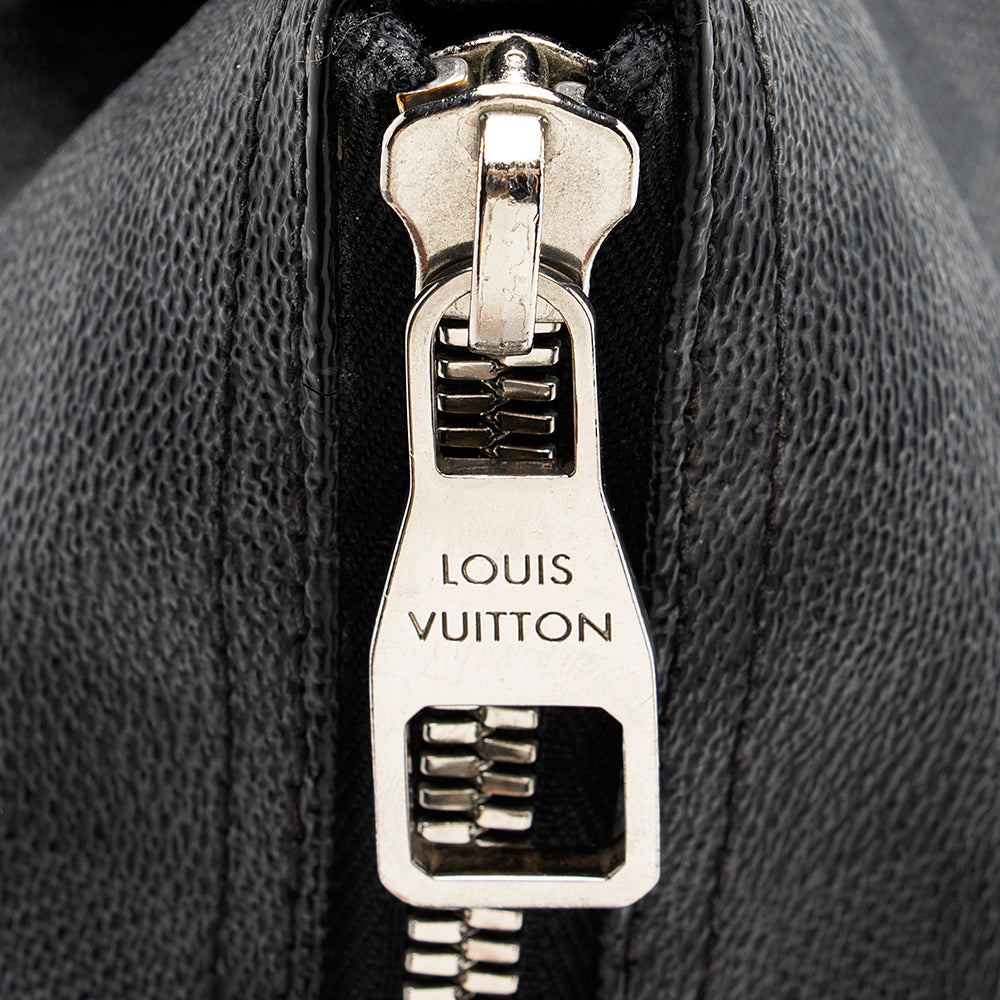 Louis Vuitton Damier Graphite Mick MM Messenger Bag - image 9
