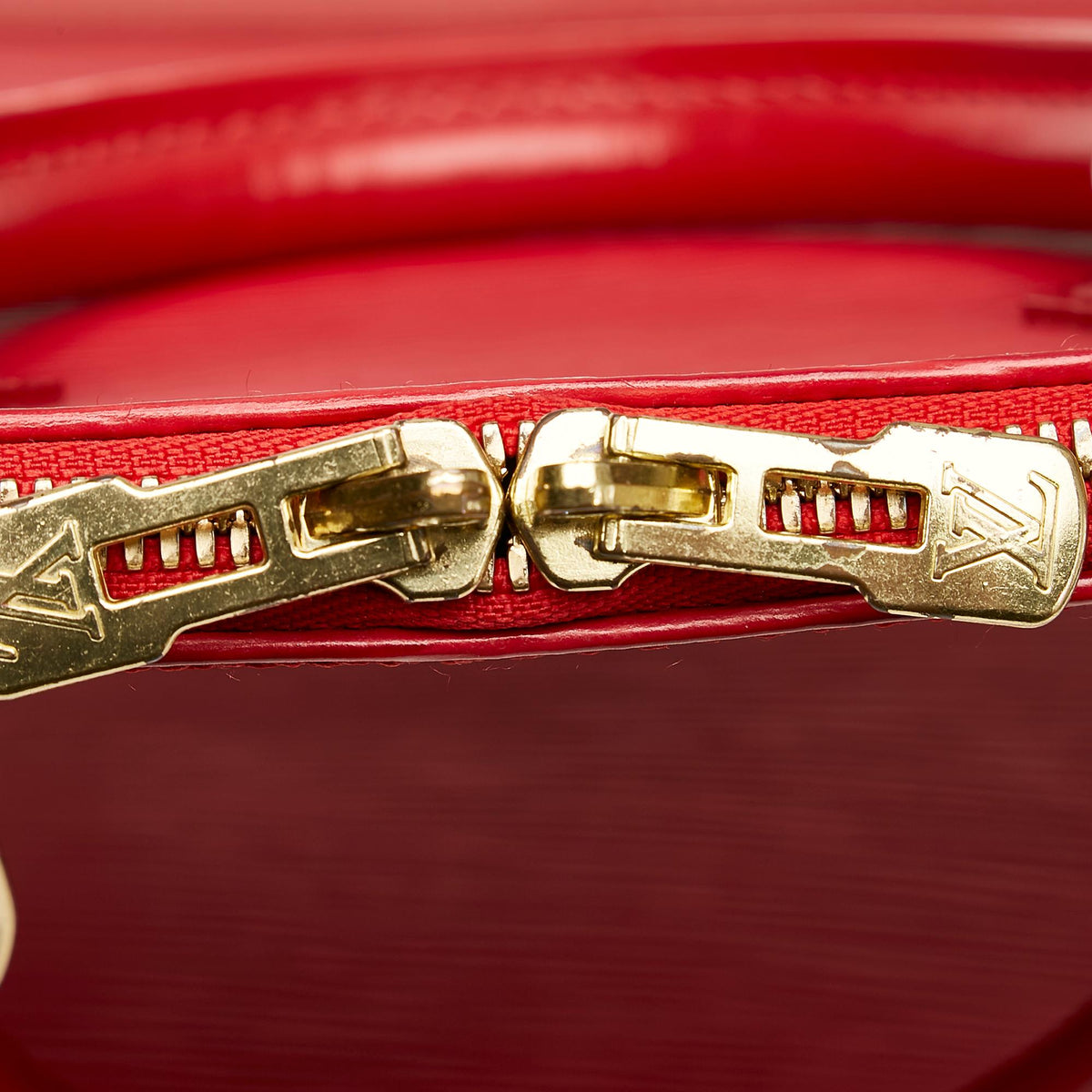 Louis Vuitton Epi Alma PM - image 9