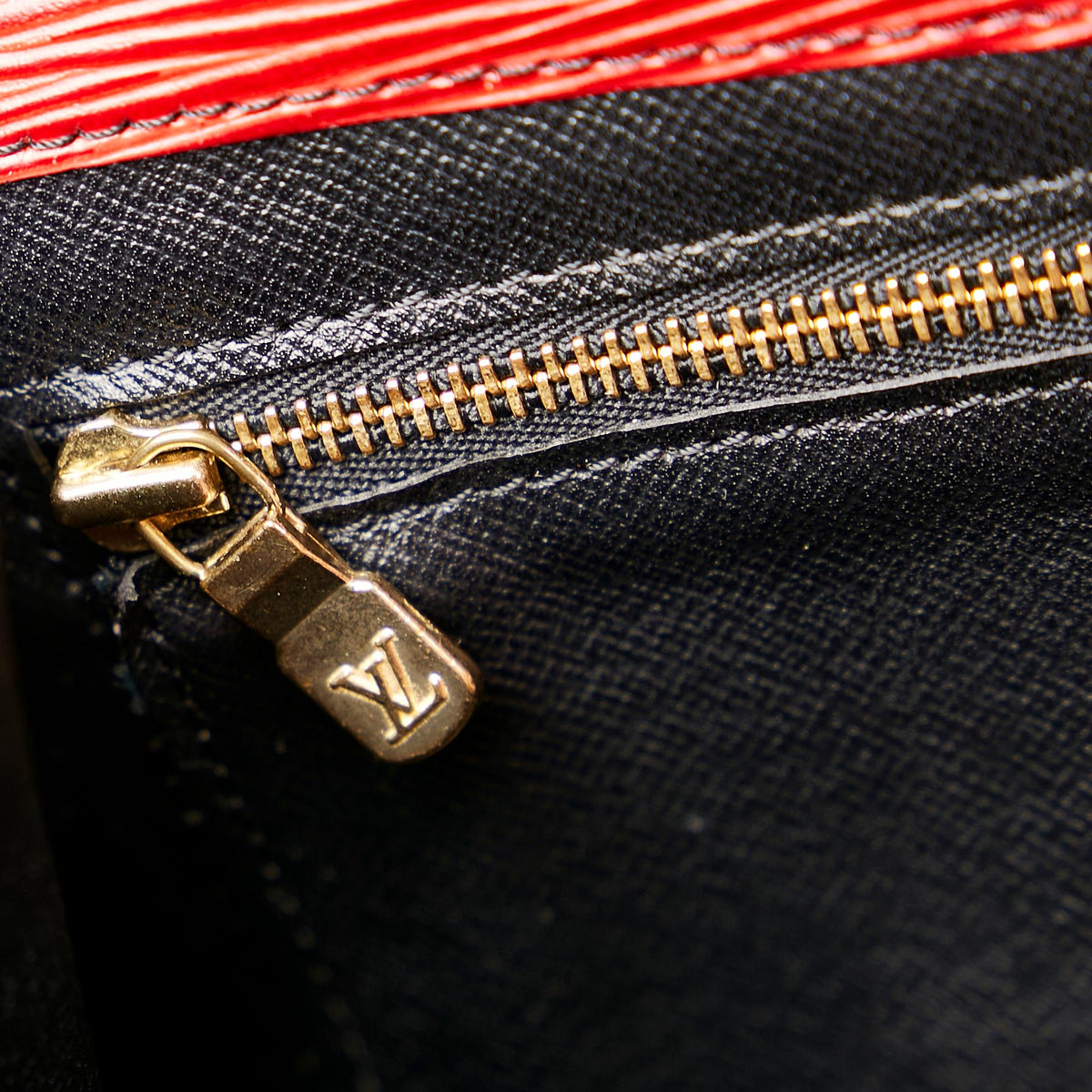 Louis Vuitton Epi Art Deco Clutch - photo 9