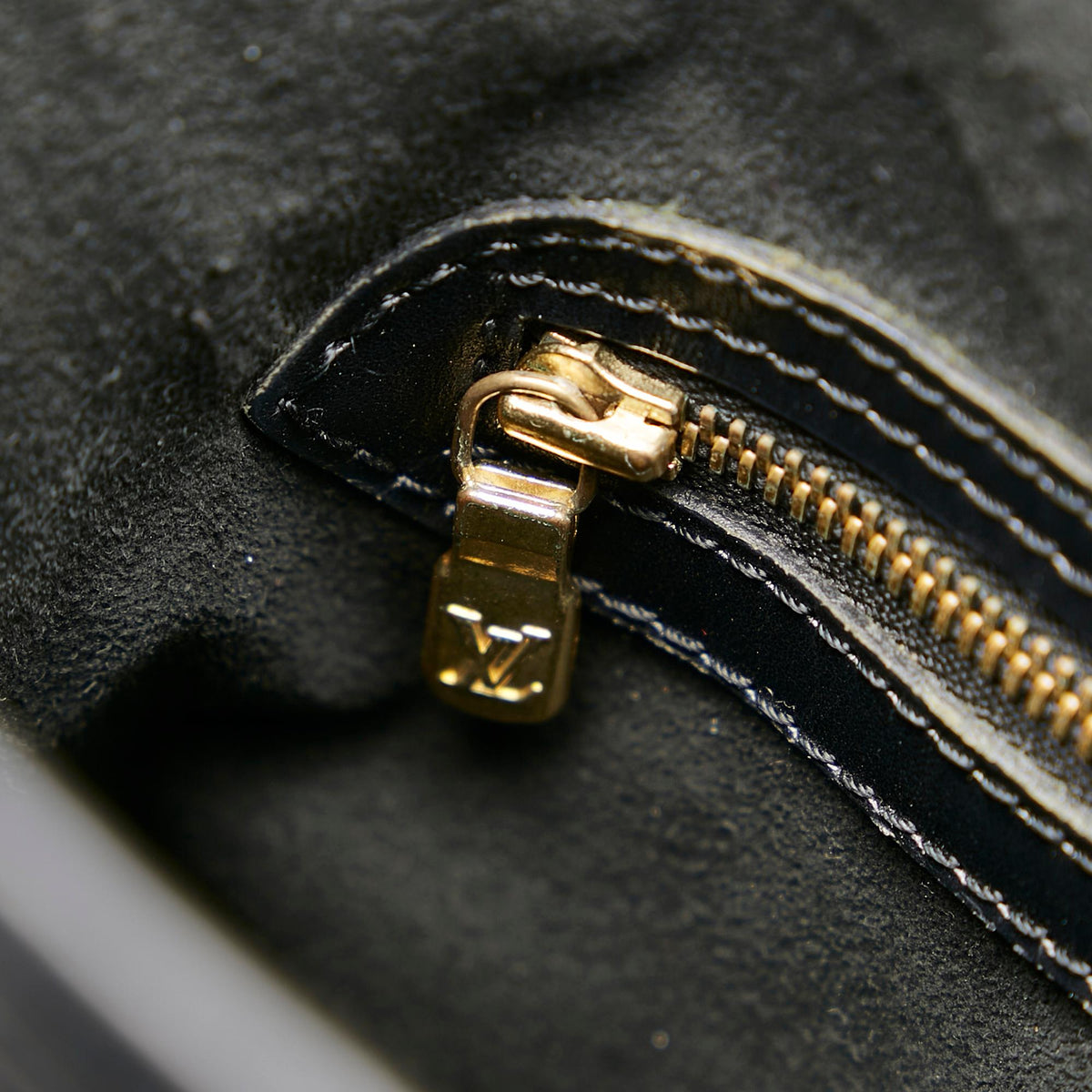 Louis Vuitton Epi Bucket PM - photo 9