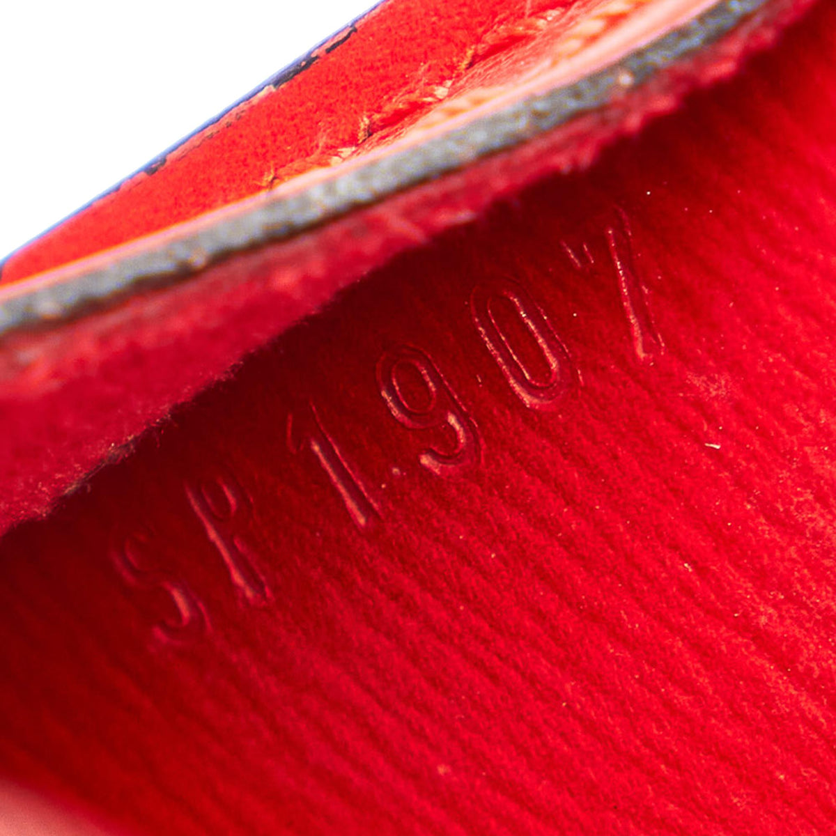 Louis Vuitton Epi Cluny - image 8