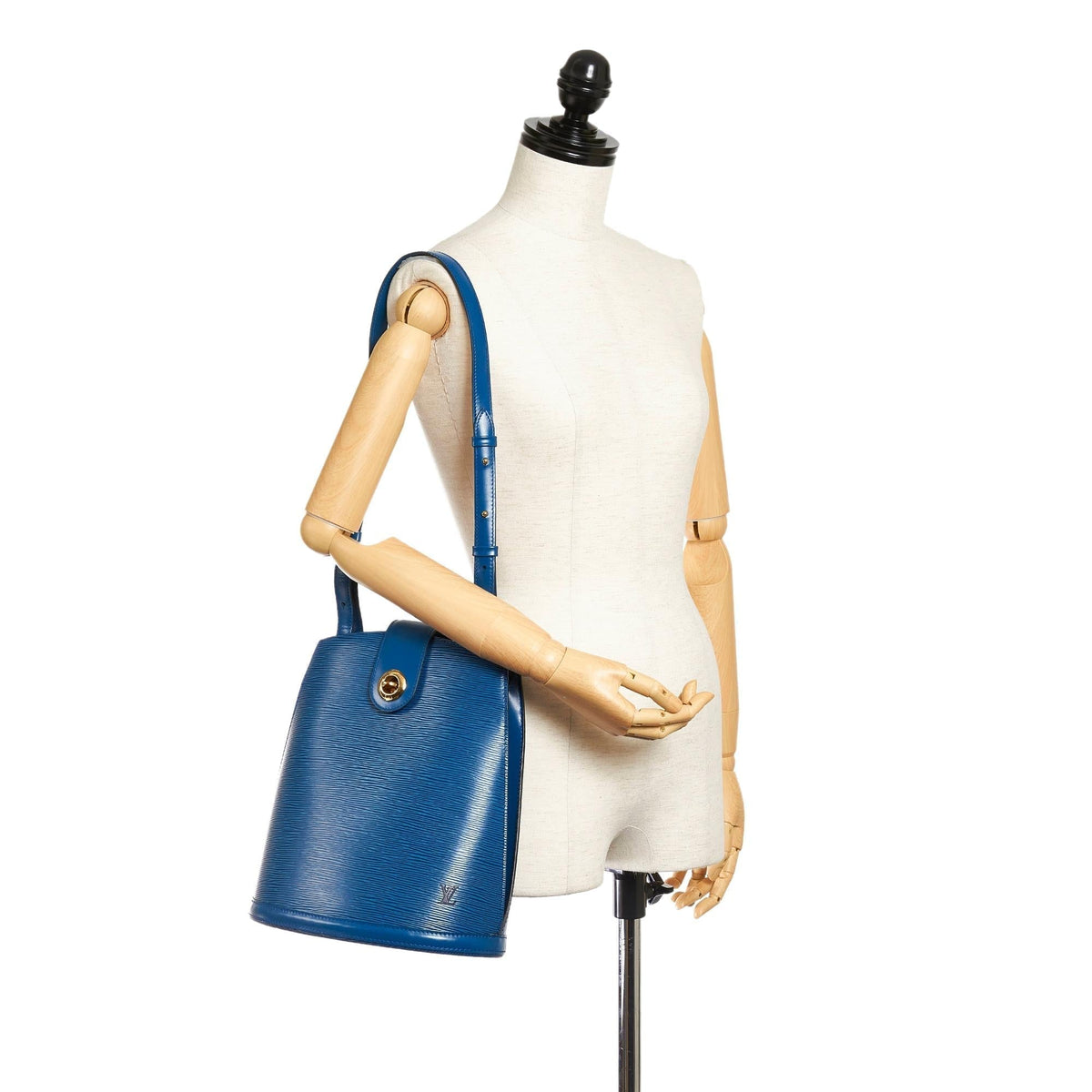 Louis Vuitton Epi Cluny - image 5