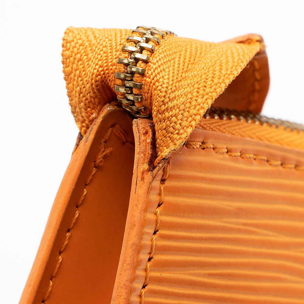 Louis Vuitton Epi Leather Pochette 21 Accessoires - image 15