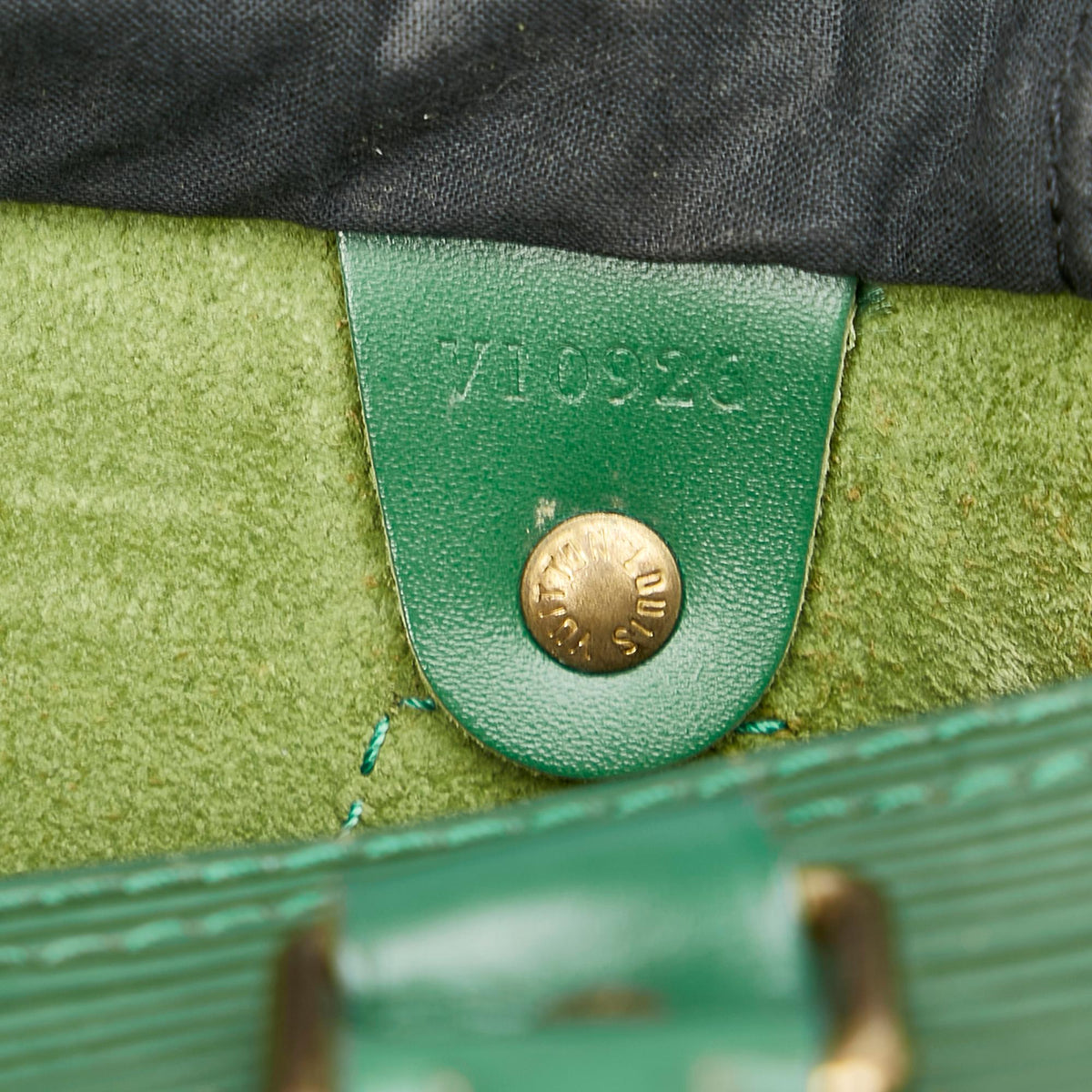 Louis Vuitton Epi Speedy 30 - image 8