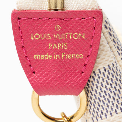 Louis Vuitton Limited Edition Damier Azur Animation Giraffe Mini Pochette Accessoires - image 6