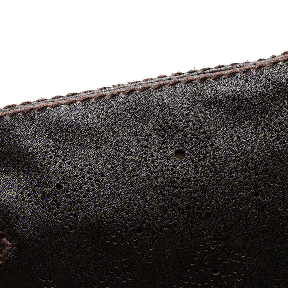 Louis Vuitton Limited Edition Leather Monogram Onatah Pochette Shoulder Bag - image 14