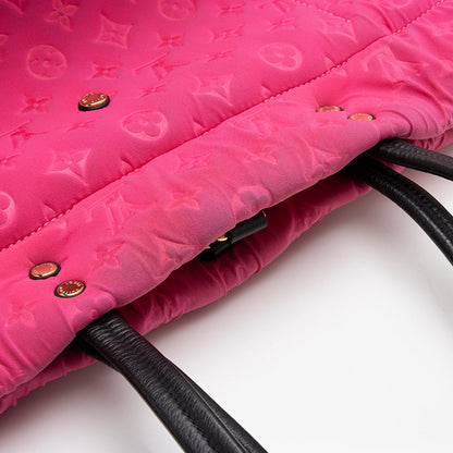 Louis Vuitton Limited Edition Monogram Scuba MM Tote - photo 17
