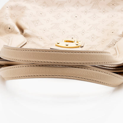 Louis Vuitton Mahina Leather Cirrus PM Satchel - photo 12