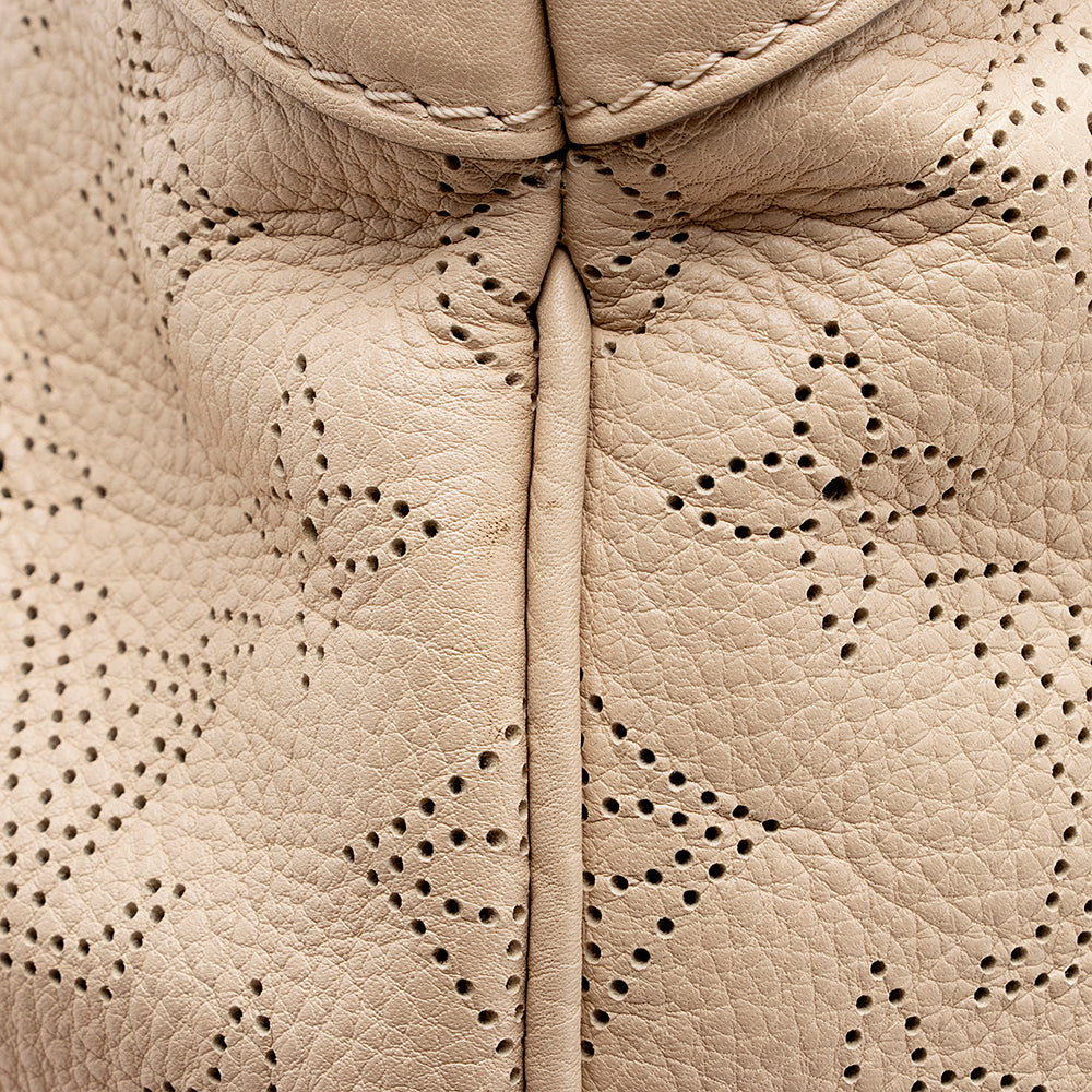 Louis Vuitton Mahina Leather Cirrus PM Satchel - photo 13