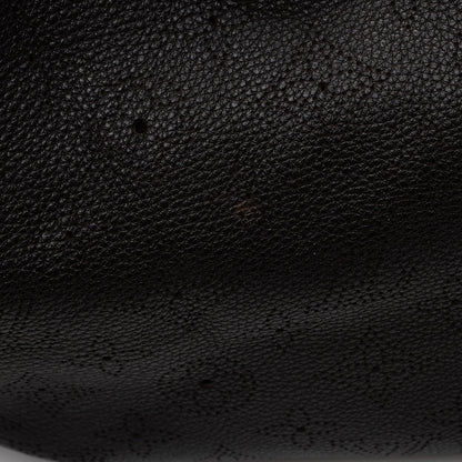 Louis Vuitton Mahina Leather L Hobo - photo 15
