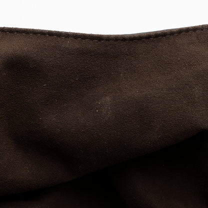Louis Vuitton Mahina Leather L Hobo - photo 18