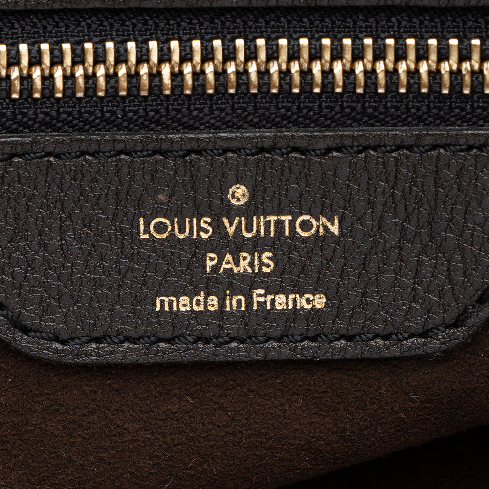 Louis Vuitton Mahina Leather L Hobo - photo 8