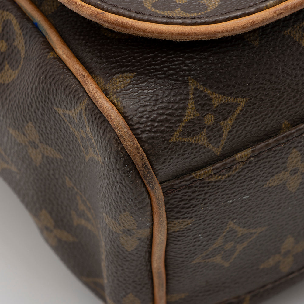 Louis Vuitton Monogram Canvas Abbesses Messenger Bag - photo 12