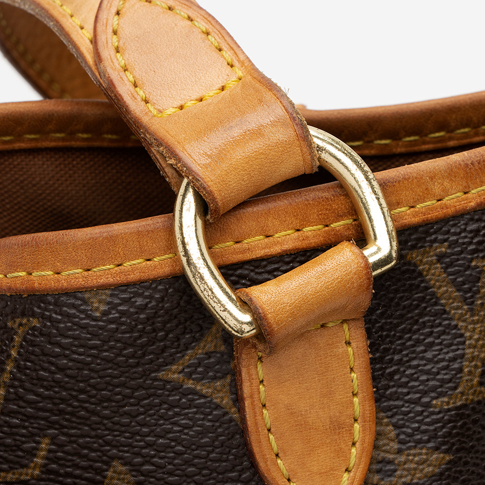 Louis Vuitton Monogram Canvas Batignolles Vertical Tote - photo 17