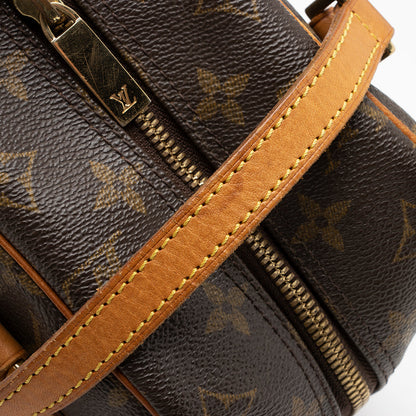 Louis Vuitton Monogram Canvas Cite MM Shoulder Bag - image 13