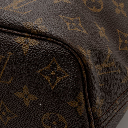 Louis Vuitton Monogram Canvas Neverfull PM Tote - image 15