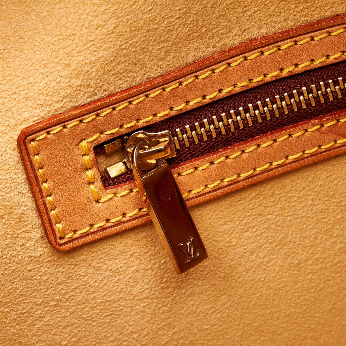 Louis Vuitton Monogram Cite GM - image 9