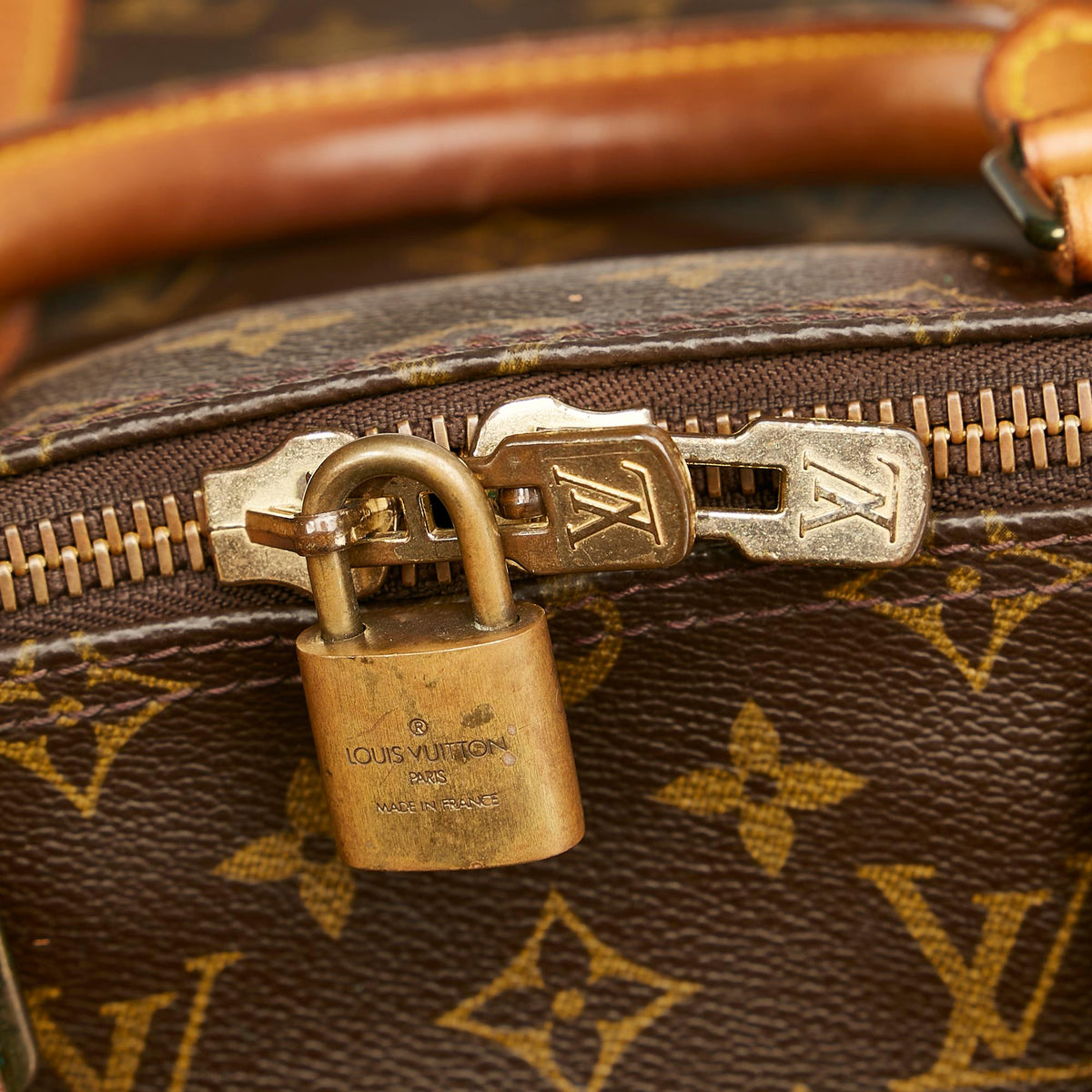 Louis Vuitton Monogram Keepall 50 - image 11