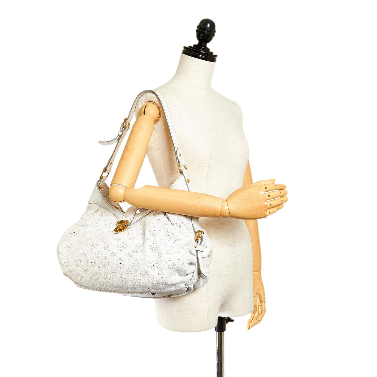 Louis Vuitton Monogram Mahina XS - photo 5