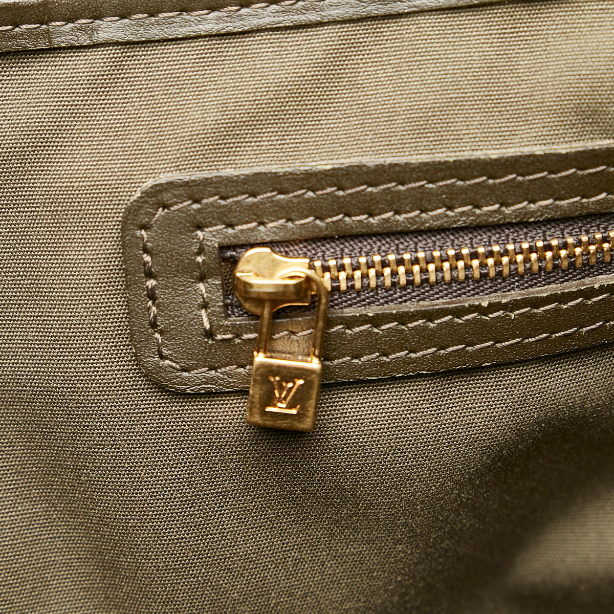 Louis Vuitton Monogram Mini Lin Lucille GM - image 9