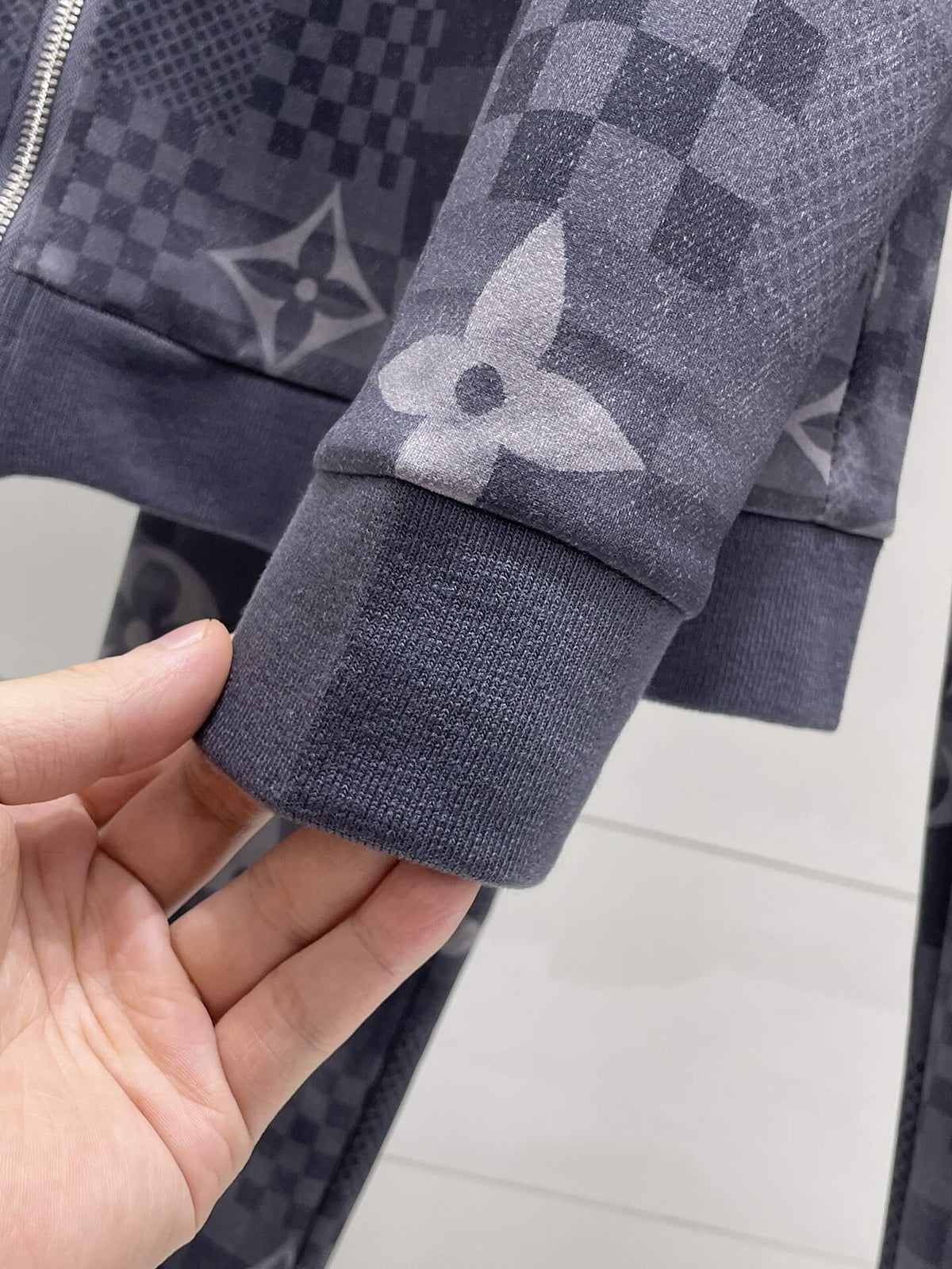 Louis Vuitton Monogram Patchwork Technical Jersey Tracksuit Grey Blue - photo 5