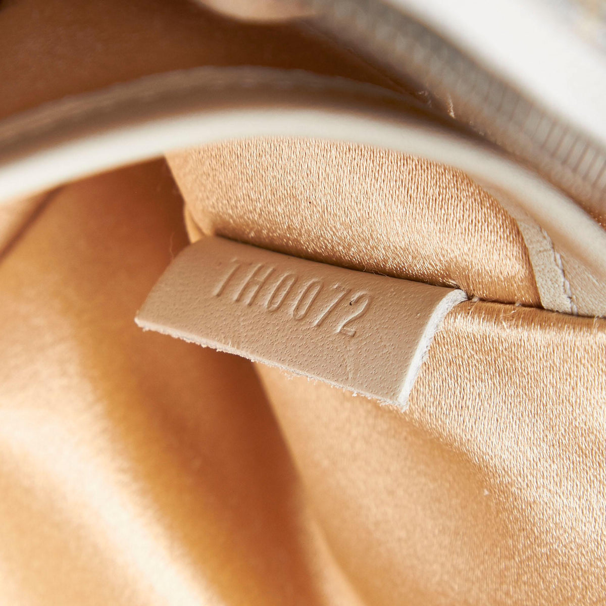 Louis Vuitton Monogram Shine McKenna - image 8
