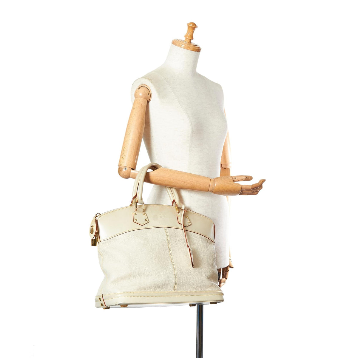 Louis Vuitton Suhali Lockit MM - image 5