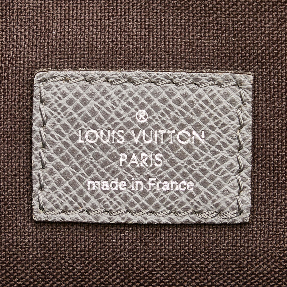 Louis Vuitton Taiga Sasha - image 7