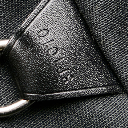 Louis Vuitton Taiga Yaranga - image 8