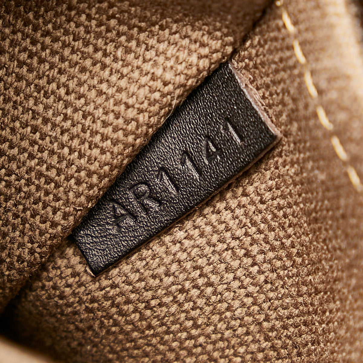 Louis Vuitton Utah Shawnee MM - image 8