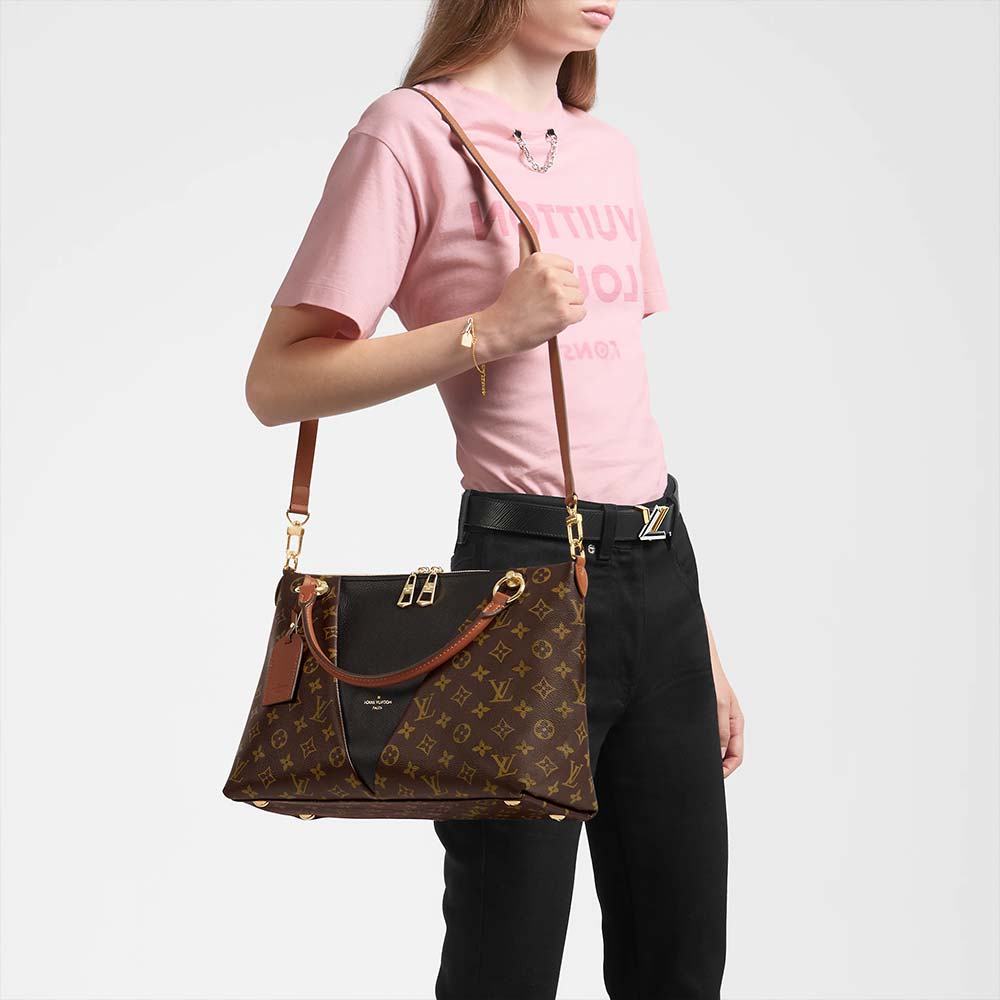 Louis Vuitton V Tote MM Bag - photo 7