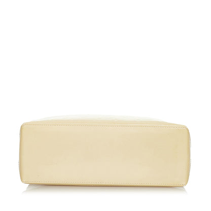 Louis Vuitton Vernis Wilshire PM - image 4