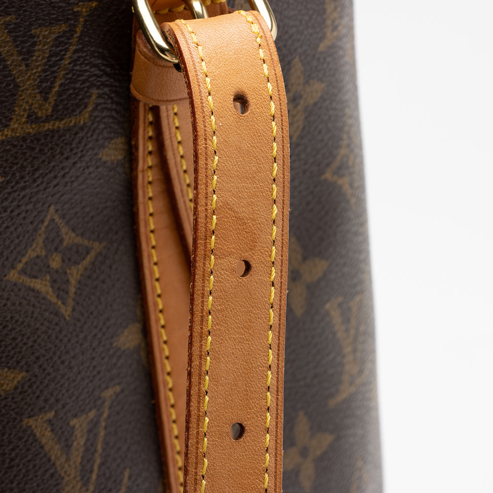 Louis Vuitton Vintage Monogram Canvas Bucket GM Shoulder Bag - photo 16
