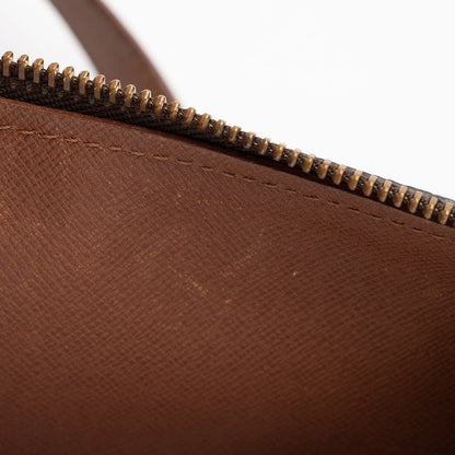 Louis Vuitton Vintage Monogram Canvas Papillon 30 Satchel - image 14